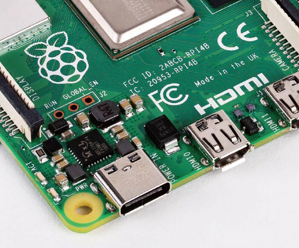   Raspberry Pi 4 Model B 4GB . 8